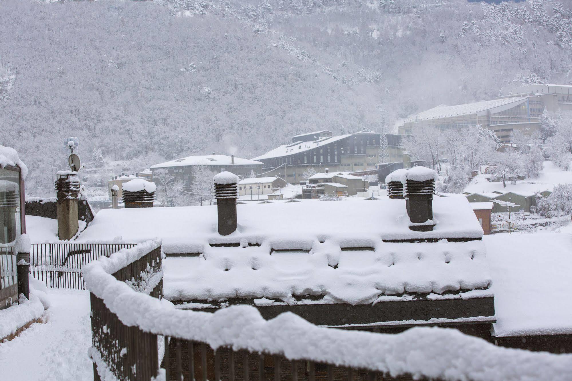 Hotel Cervol Andora  Zewnętrze zdjęcie